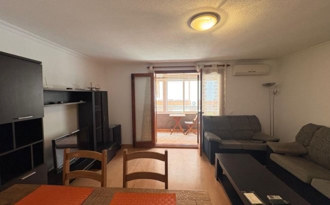 Resale - Apartment -
Torrevieja - Costa Blanca