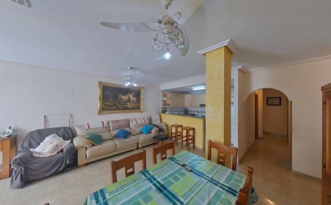 Resale - Apartment -
Torrevieja - Estacion De Autobuses