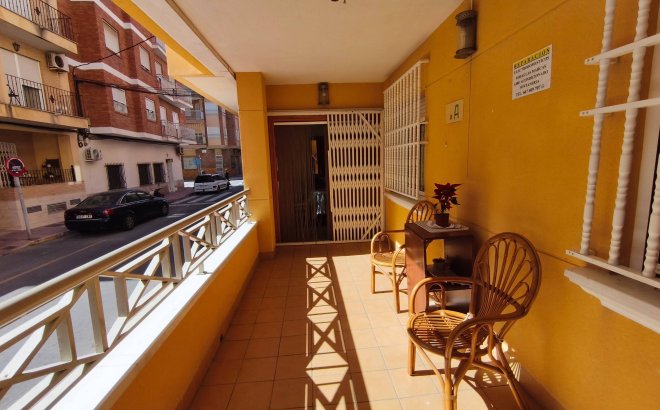 Resale - Apartment -
Torrevieja - Estacion De Autobuses