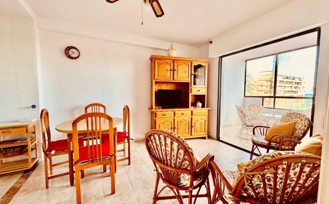 Resale - Apartment -
Torrevieja - Cabo Cervera