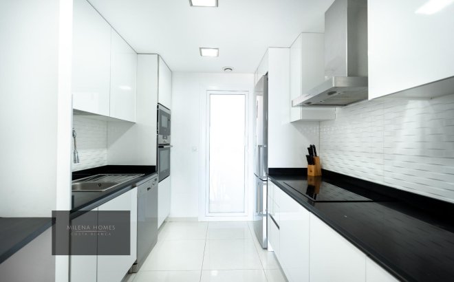 Resale - Penthouse -
Torrevieja - Punta Prima