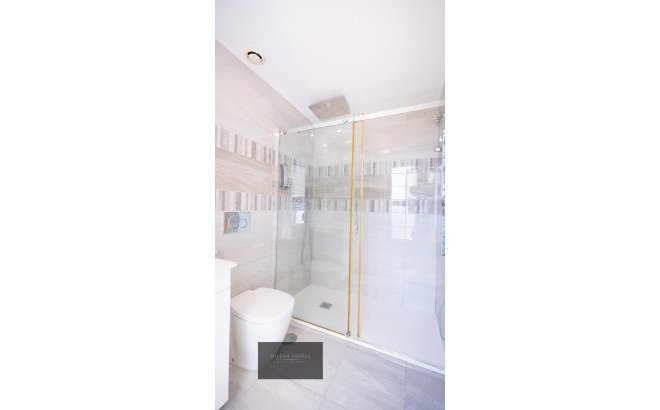 Resale - Penthouse -
Torrevieja - Punta Prima