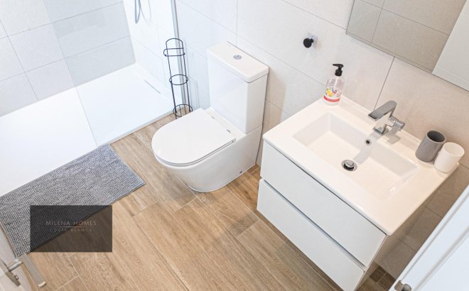 Resale - Apartment -
Torrevieja - Punta Prima