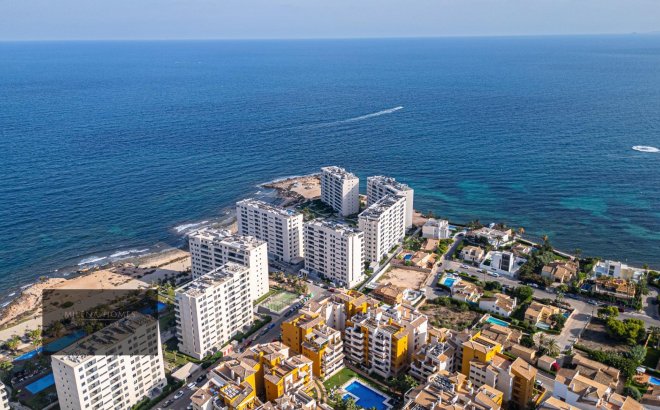 Resale - Apartment -
Torrevieja - Punta Prima