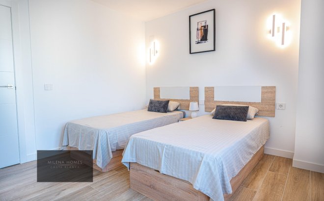 Resale - Apartment -
Torrevieja - Punta Prima