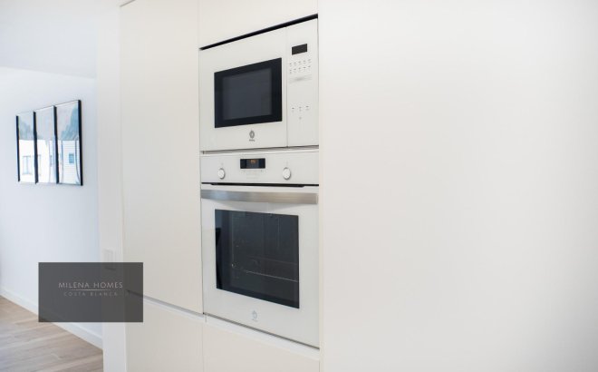 Resale - Apartment -
Torrevieja - Punta Prima