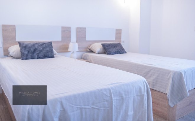 Resale - Apartment -
Torrevieja - Punta Prima