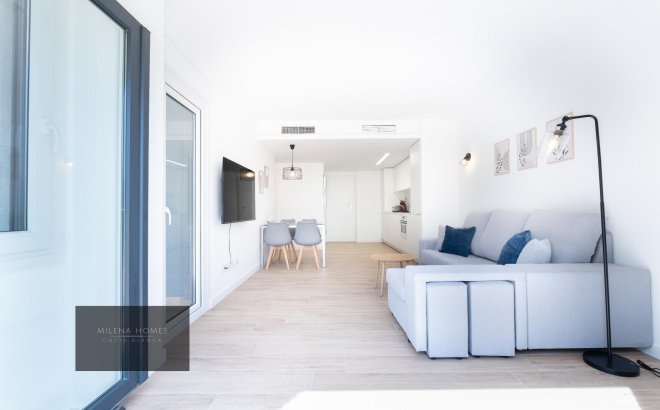 Resale - Apartment -
Torrevieja - Punta Prima