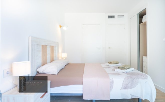 Resale - Apartment -
Torrevieja - Punta Prima