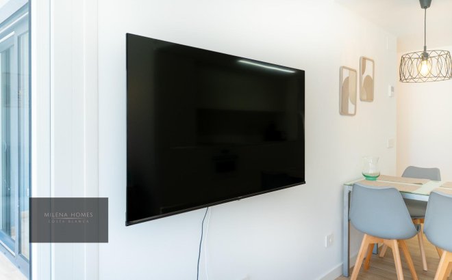 Resale - Apartment -
Torrevieja - Punta Prima