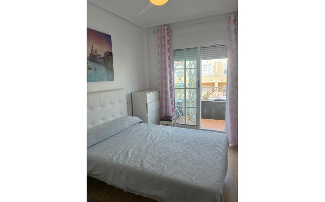 Resale - Bungalow -
Orihuela Costa - Los Almendros-la Florida