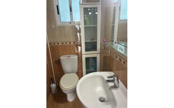 Resale - Bungalow -
Orihuela Costa - Los Almendros-la Florida