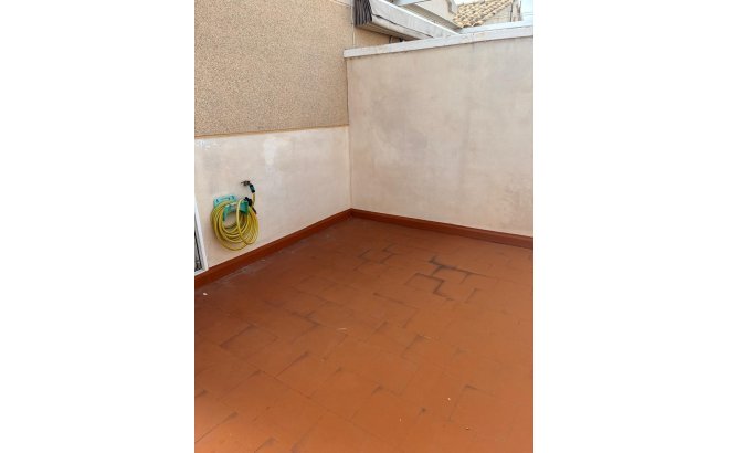 Resale - Bungalow -
Orihuela Costa - Los Almendros-la Florida