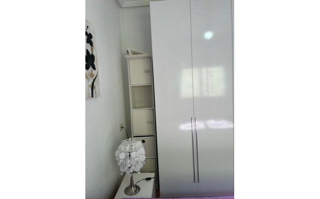 Resale - Bungalow -
Orihuela Costa - Los Almendros-la Florida