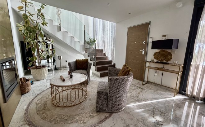 Resale - Villa -
Los Balcones - Costa Blanca