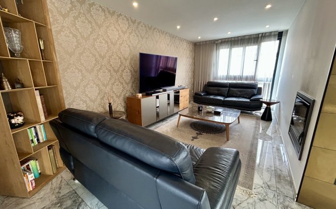 Resale - Villa -
Los Balcones - Costa Blanca