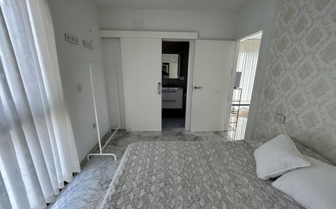 Resale - Villa -
Los Balcones - Costa Blanca