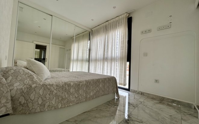 Resale - Villa -
Los Balcones - Costa Blanca