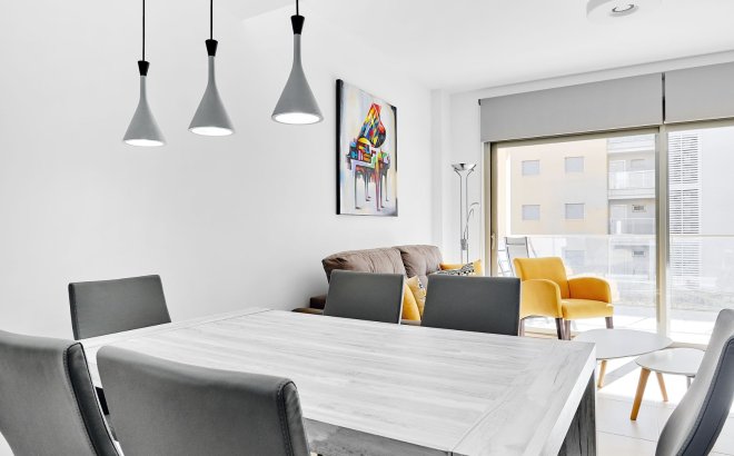 Herverkoop - Appartement -
Orihuela Costa - Costa Blanca