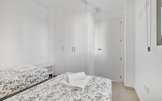 Herverkoop - Appartement -
Orihuela Costa - Costa Blanca