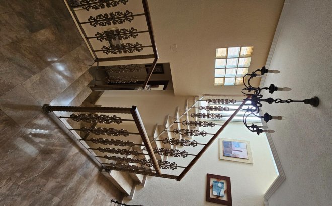 Resale - Villa -
Torrevieja - El Chaparral