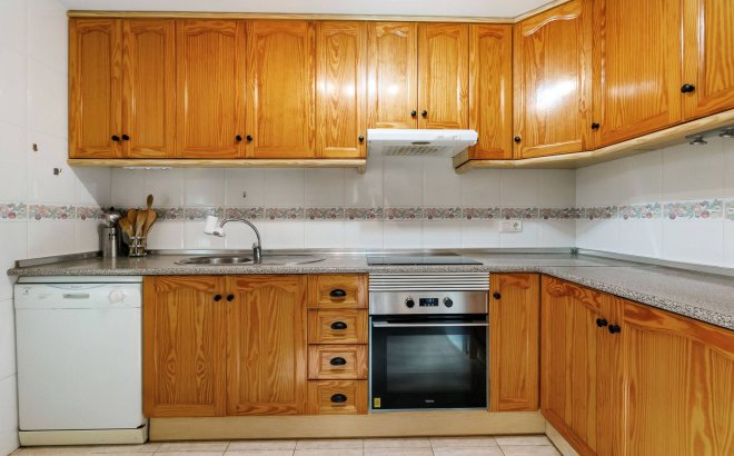 Resale - Dúplex -
Orihuela Costa - Playa Flamenca