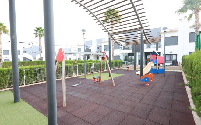 Herverkoop - Bungalow -
Pilar de la Horadada - Costa Blanca