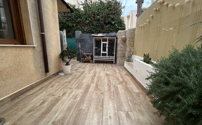 Herverkoop - Town House -
Torrevieja - Costa Blanca