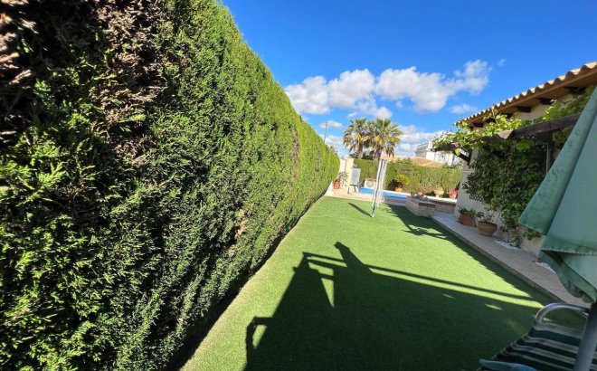 Resale - Villa -
Cabo Roig - Costa Blanca