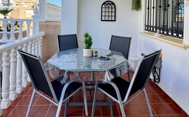 Herverkoop - Bungalow -
Orihuela Costa - Costa Blanca