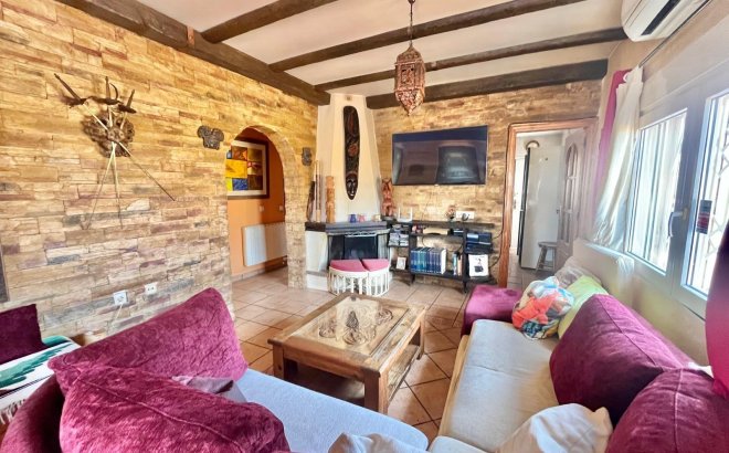 Resale - Villa -
Torrevieja - Los Balcones - Los Altos del Edén