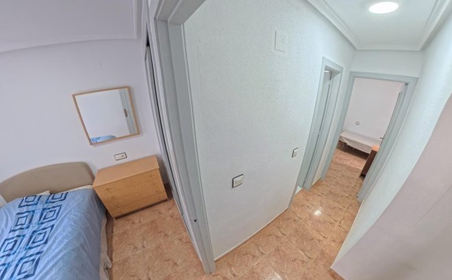 Resale - Bungalow -
Torrevieja - El Limonar