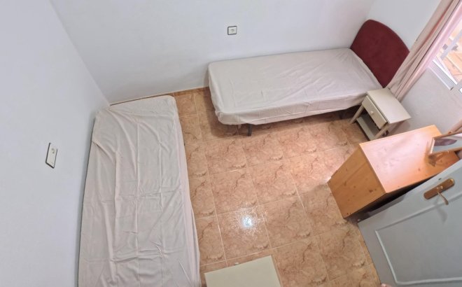 Resale - Bungalow -
Torrevieja - El Limonar