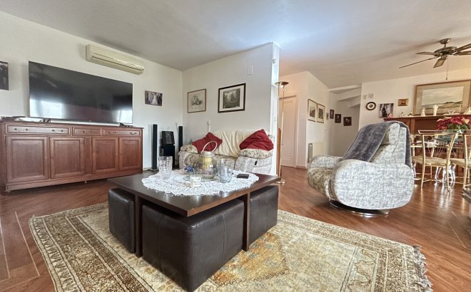 Herverkoop - Villa -
Las Ramblas Golf - Inland