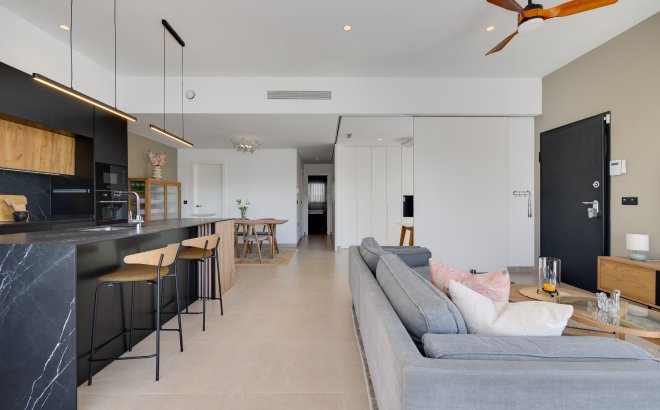 Resale - Bungalow -
Pilar de la Horadada - Costa Blanca