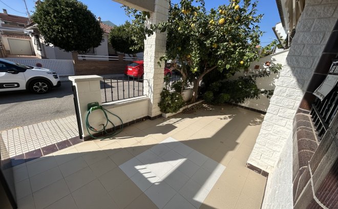 Resale - Town House -
Torre de la Horadada - Costa Blanca