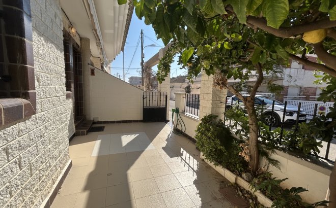Resale - Town House -
Torre de la Horadada - Costa Blanca