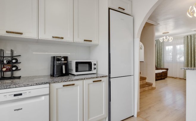 Resale - Town House -
Torrevieja - Costa Blanca