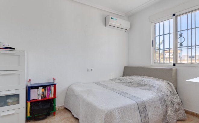 Resale - Town House -
Torrevieja - Costa Blanca