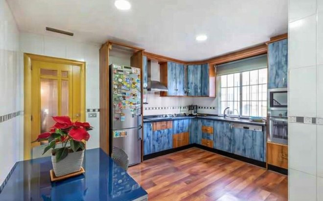 Resale - Villa -
Torrevieja - Aguas Nuevas