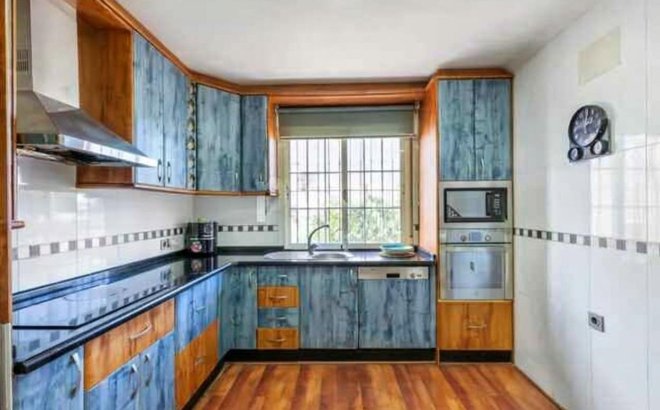 Resale - Villa -
Torrevieja - Aguas Nuevas