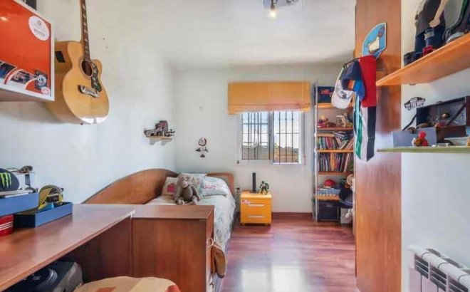 Resale - Villa -
Torrevieja - Aguas Nuevas