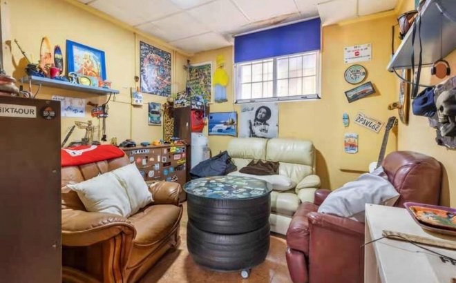 Resale - Villa -
Torrevieja - Aguas Nuevas