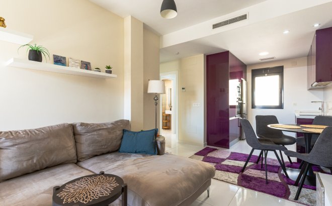 Resale - Bungalow -
Los Altos - Costa Blanca