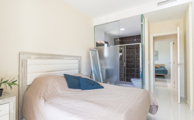 Resale - Bungalow -
Los Altos - Costa Blanca