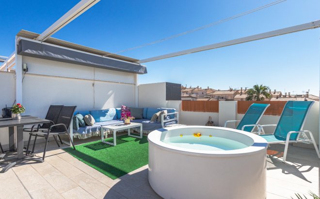 Resale - Bungalow -
Los Altos - Costa Blanca