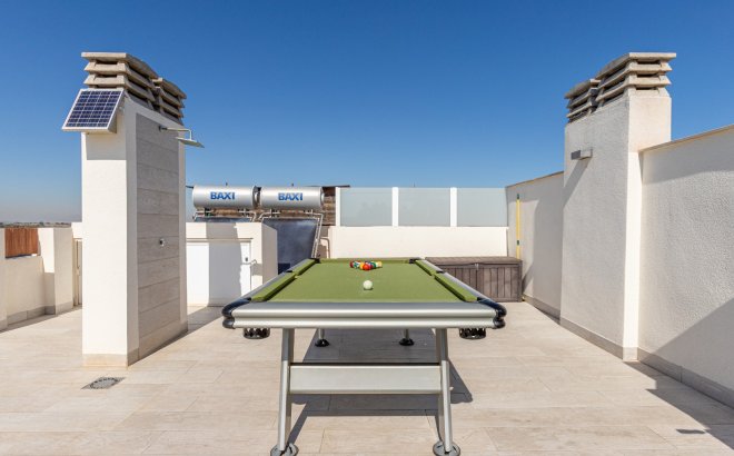 Resale - Bungalow -
Los Altos - Costa Blanca