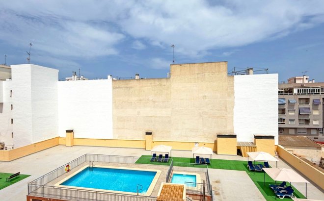 Resale - Apartment -
Torrevieja - Costa Blanca