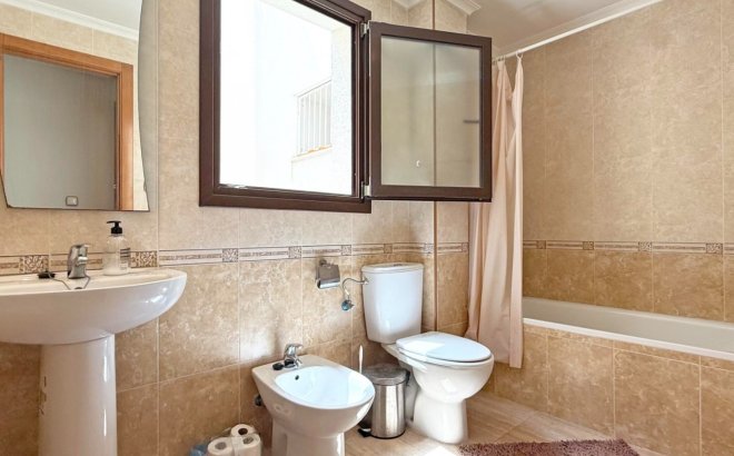 Resale - Apartment -
Torrevieja - Costa Blanca