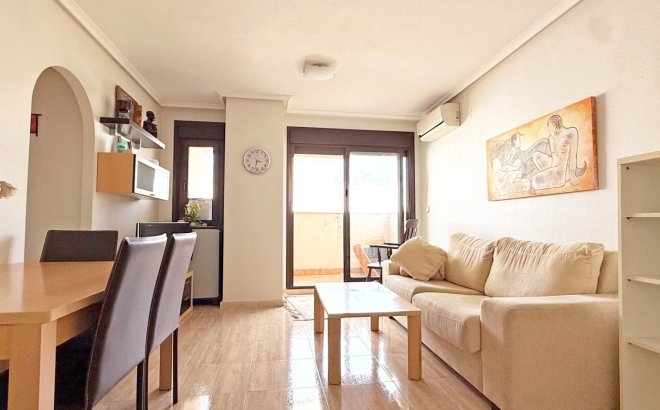 Resale - Apartment -
Torrevieja - Costa Blanca